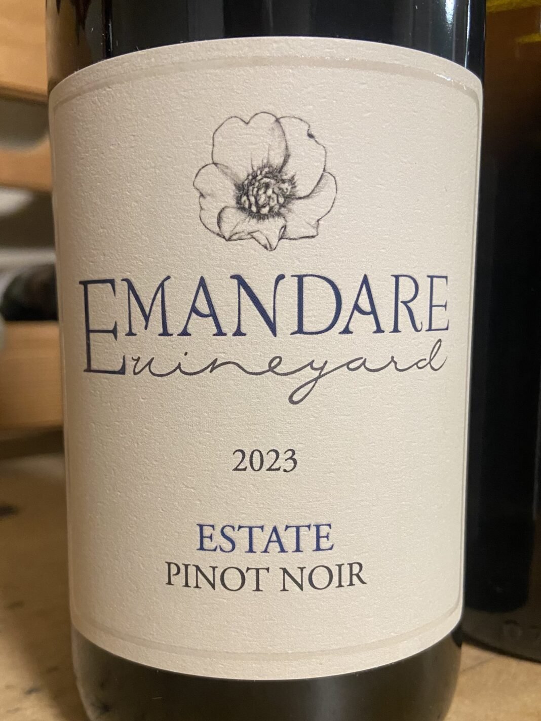 Emandare Estate Pinot Noir 2023 Emandare Estate Pinot Noir 2023 bottle shot