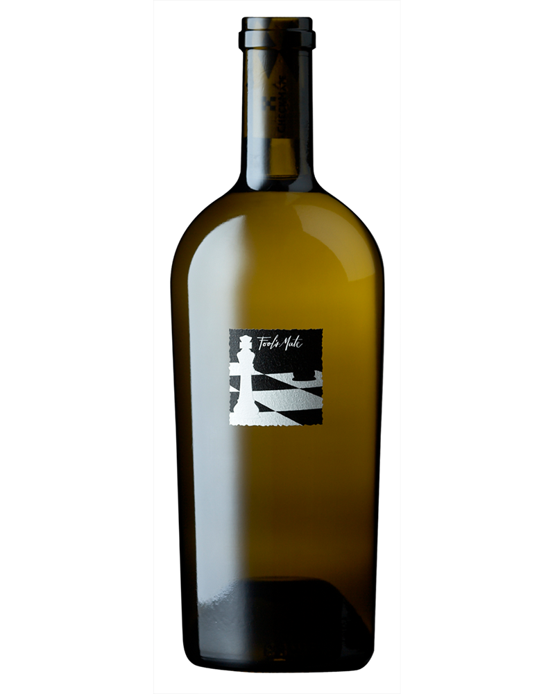 Checkmate Fools Mate Chardonnay 2022 Bottle Shot