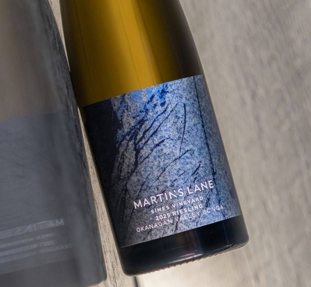 Martins Lane Simes Vineyard Riesling 2025 bottle shot